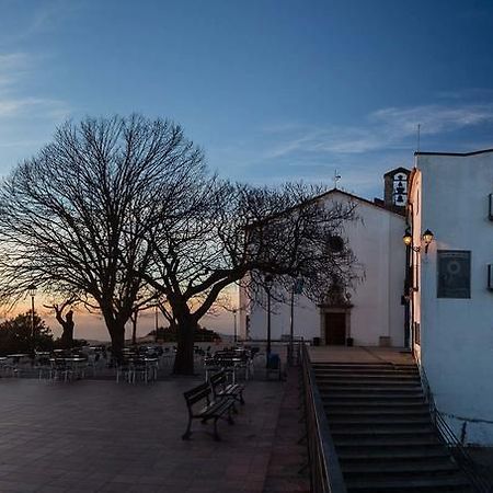 Hostatgeria Restaurant Els Angels Hotel Madremanya Exterior foto