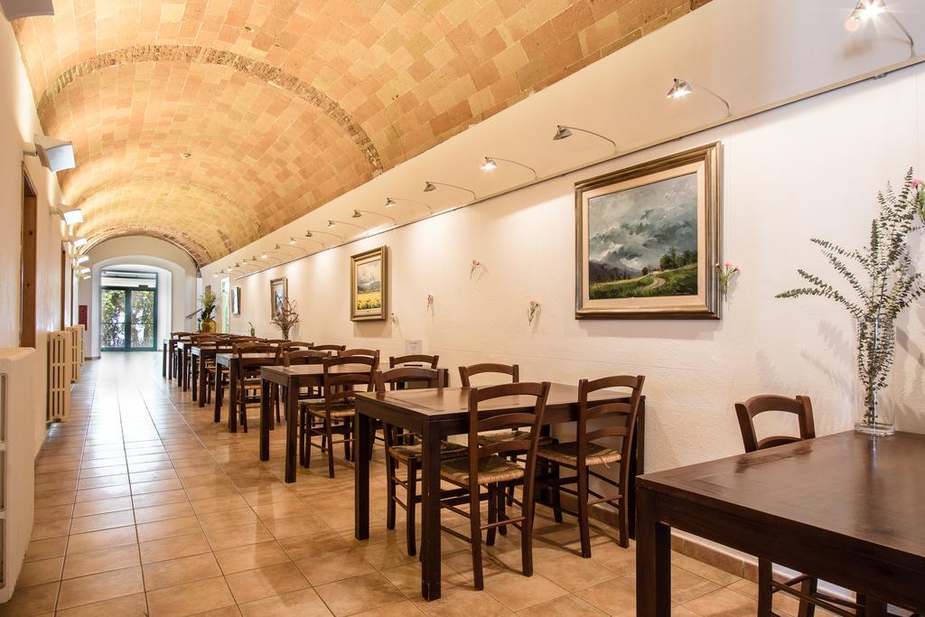 Hostatgeria Restaurant Els Angels Hotel Madremanya Exterior foto